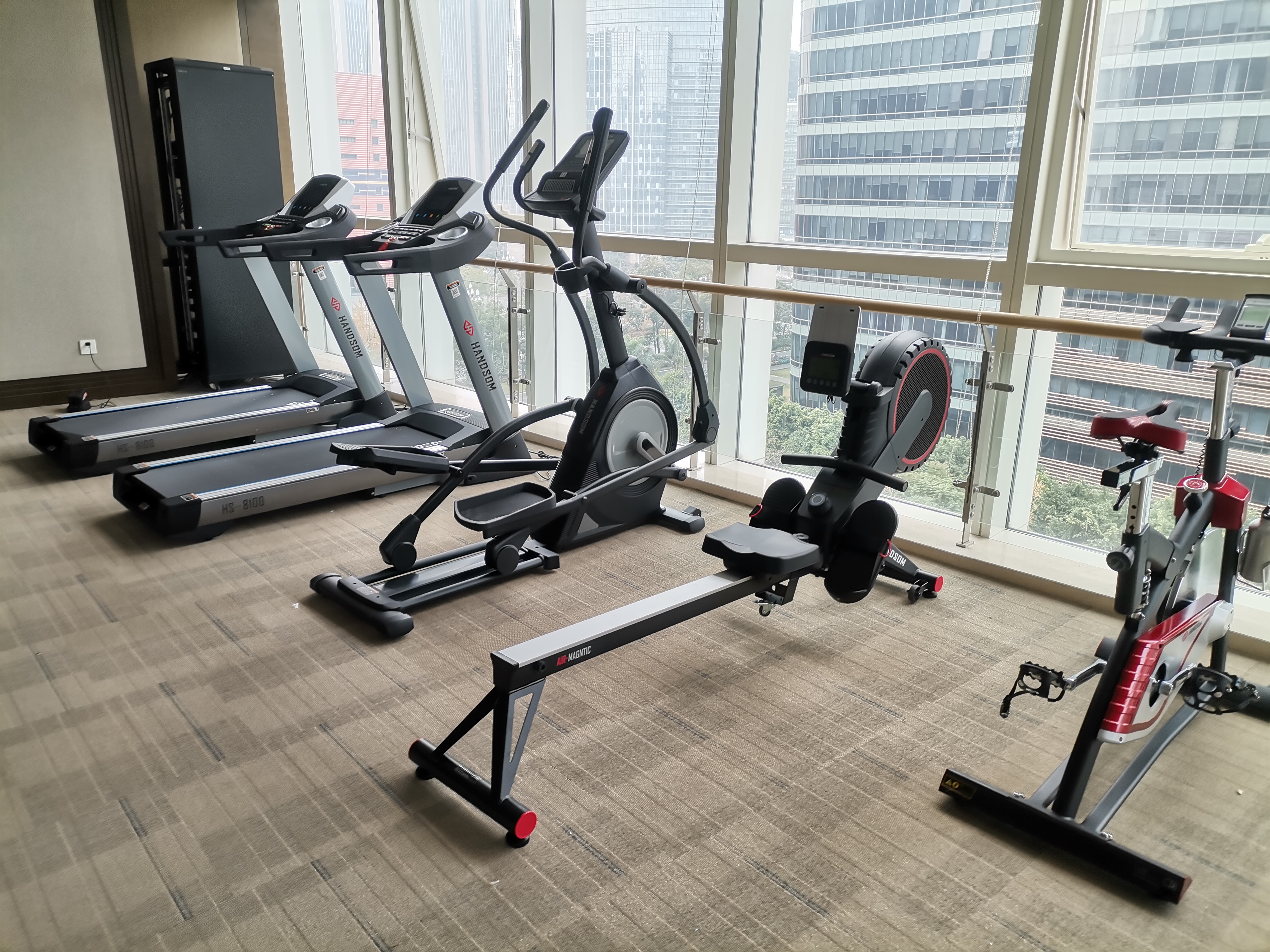 悍德森| 武侯區(qū)國(guó)家開(kāi)發(fā)銀行  健身房配置方案